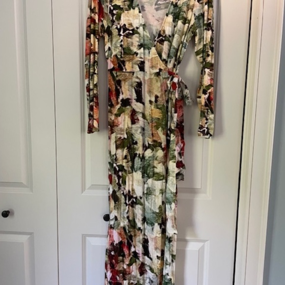 Anthropologie Painterly Wrap Maxi Dress - Medium - Picture 3 of 4